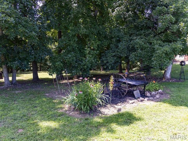 3150 Pleasant Run Drive, Palmyra, MO 63461