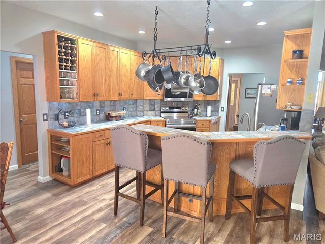 3150 Pleasant Run Drive, Palmyra, MO 63461