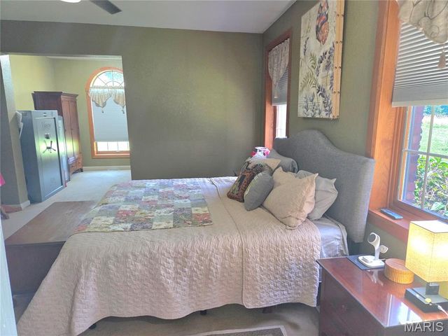 3150 Pleasant Run Drive, Palmyra, MO 63461