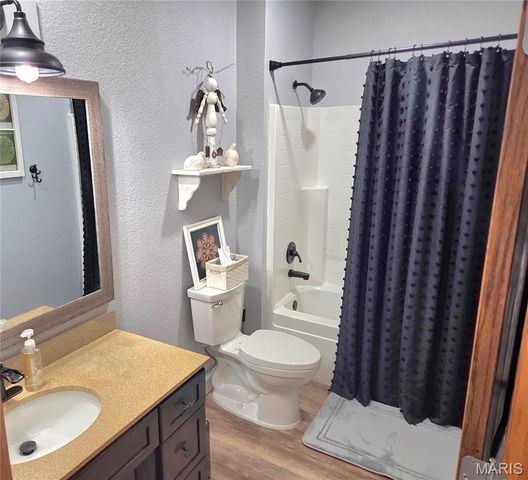 3150 Pleasant Run Drive, Palmyra, MO 63461
