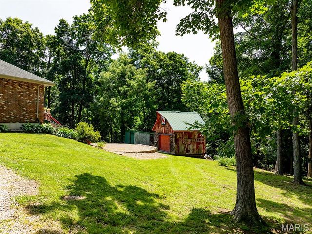 3150 Pleasant Run Drive, Palmyra, MO 63461