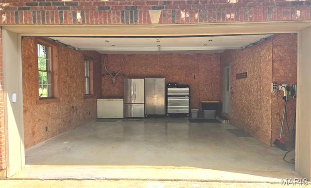 3150 Pleasant Run Drive, Palmyra, MO 63461