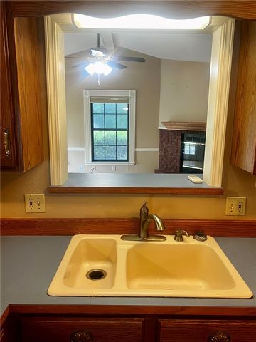 1123 W 19th Terrace, Russellville, AR 72801