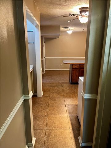 1123 W 19th Terrace, Russellville, AR 72801
