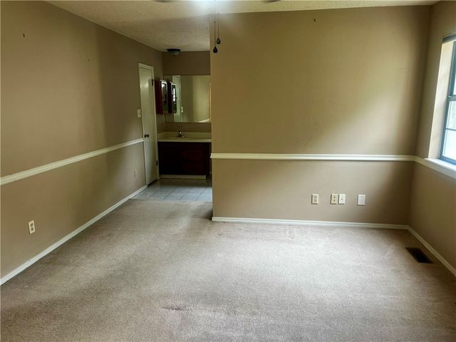 1123 W 19th Terrace, Russellville, AR 72801