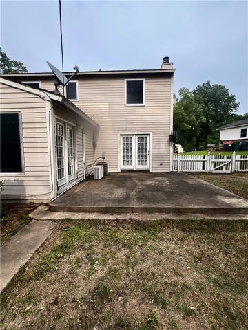 1123 W 19th Terrace, Russellville, AR 72801