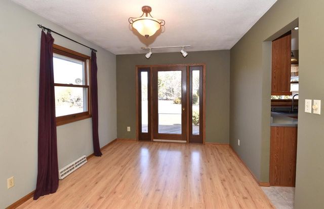 2940 Woodland COURT, Colgate, WI 53017