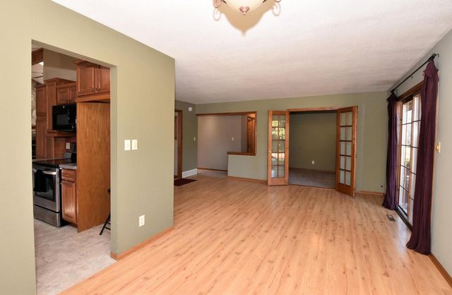 2940 Woodland COURT, Colgate, WI 53017