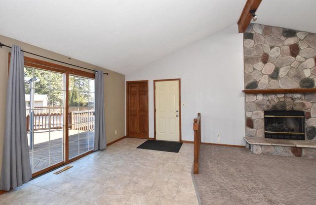 2940 Woodland COURT, Colgate, WI 53017