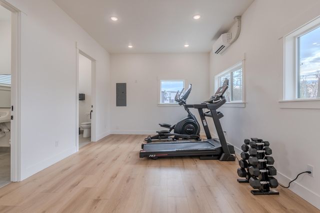 201 Bogey Lane, Eagle Point, OR 97524