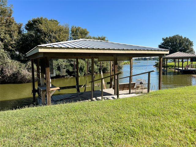 1569 Lcr 822, Groesbeck, TX 76642