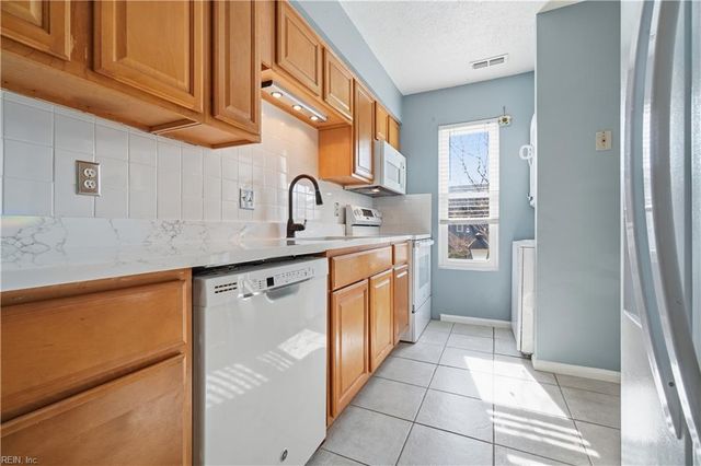 926 Rudee CT, Virginia Beach, VA 23451