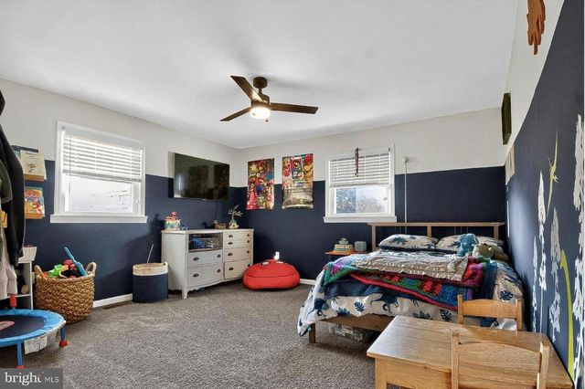 9263 E SPRINGFIELD RD, Seven Valleys, PA 17360