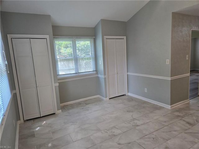 844 Lord Leighton DR, Virginia Beach, VA 23454