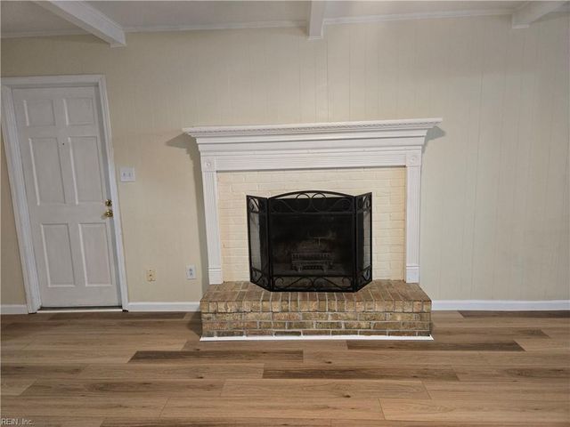 844 Lord Leighton DR, Virginia Beach, VA 23454