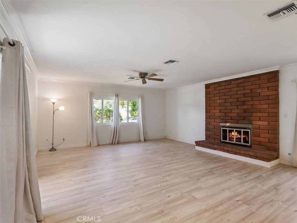 Image 10 of property listing at 6564 Cleomoore, West Hills, CA 91307