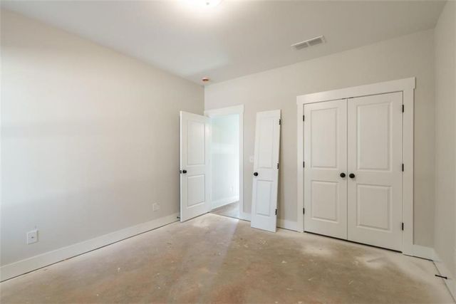 304 Woodfin Way, Social Circle, GA 30025