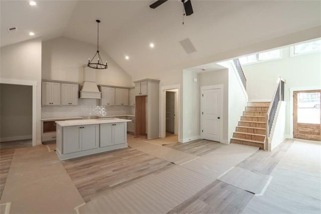 304 Woodfin Way, Social Circle, GA 30025