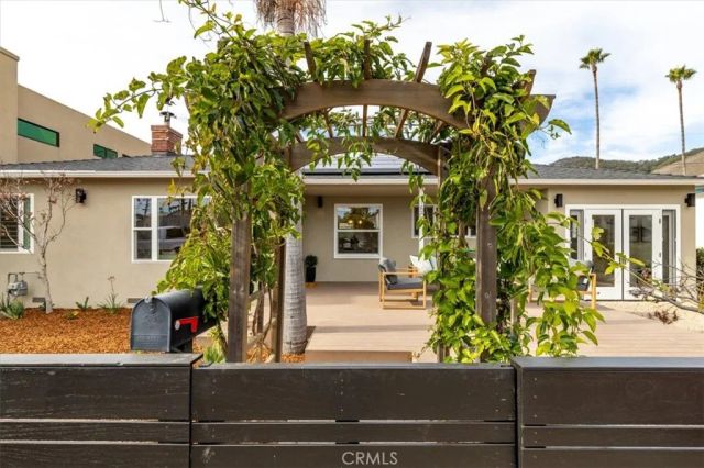 150 Castaic, Pismo Beach, CA 93449