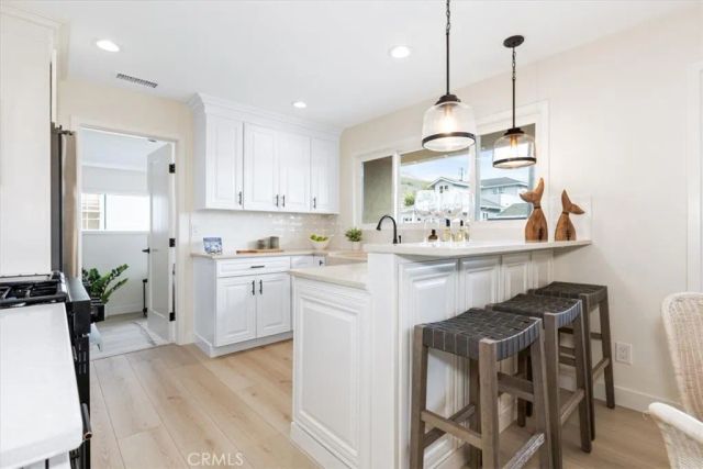 150 Castaic, Pismo Beach, CA 93449