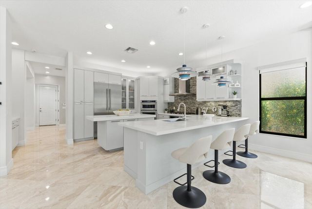 8159 Hutchinson Court, Delray Beach, FL 33446