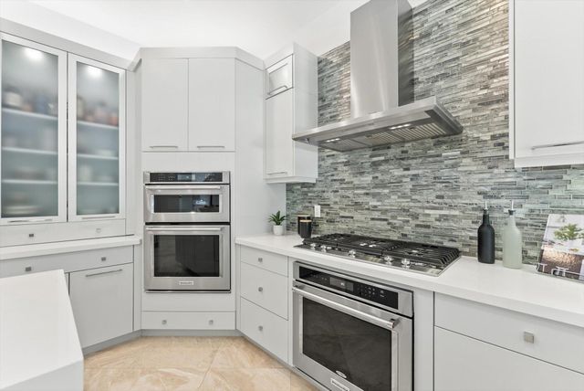 8159 Hutchinson Court, Delray Beach, FL 33446