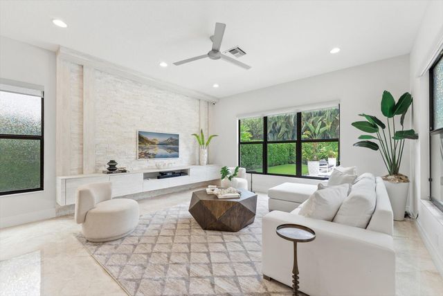 8159 Hutchinson Court, Delray Beach, FL 33446