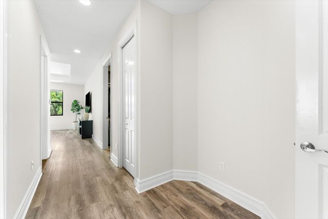 8159 Hutchinson Court, Delray Beach, FL 33446