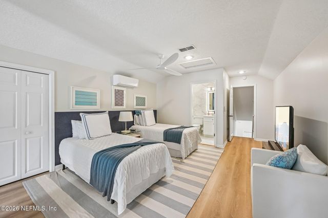 168 SEA ISLAND Drive, Ponte Vedra Beach, FL 32082