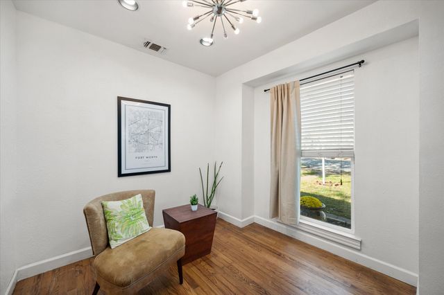 4029 Lovell Avenue, Fort Worth, TX 76107