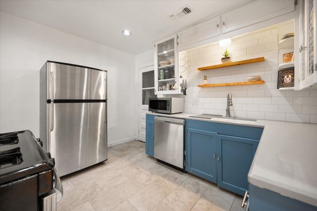 4029 Lovell Avenue, Fort Worth, TX 76107