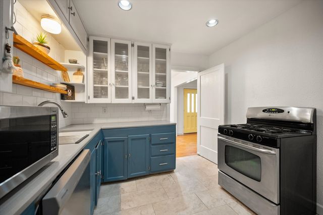 4029 Lovell Avenue, Fort Worth, TX 76107