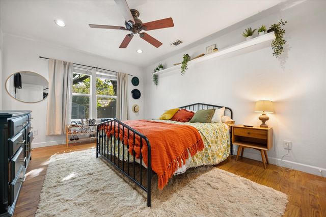 4029 Lovell Avenue, Fort Worth, TX 76107