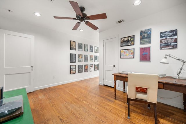 4029 Lovell Avenue, Fort Worth, TX 76107