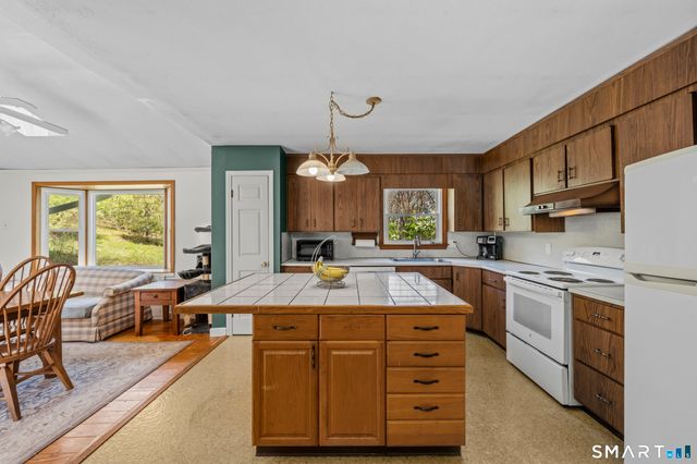 475 Bethel Road, Griswold, CT 06351