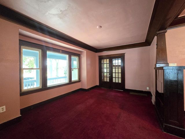 3626 N 16th STREET, Milwaukee, WI 53206