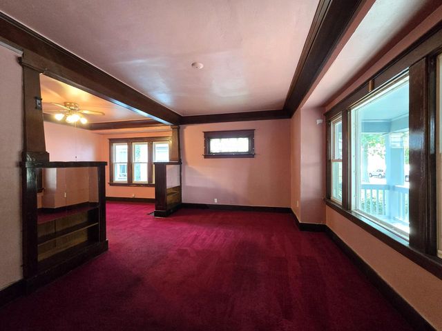 3626 N 16th STREET, Milwaukee, WI 53206