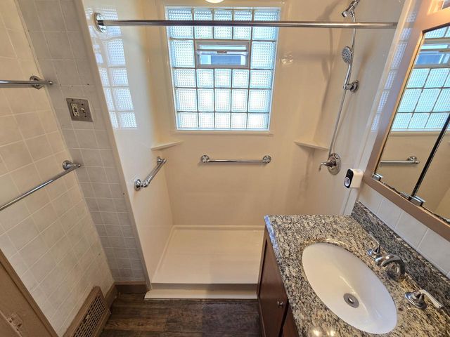 3626 N 16th STREET, Milwaukee, WI 53206