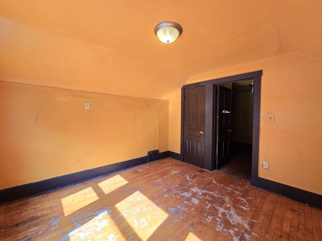 3626 N 16th STREET, Milwaukee, WI 53206