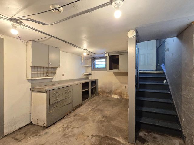 3626 N 16th STREET, Milwaukee, WI 53206