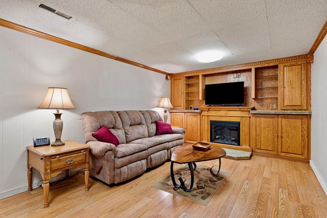 5584 266th Street, Wyoming, MN 55092