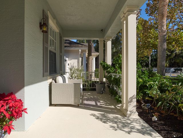 284 Clocktower Drive, Jupiter, FL 33458