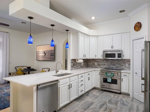 284 Clocktower Drive, Jupiter, FL 33458