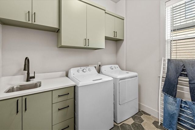 4304 Exeter Drive, Rogers, AR 72758