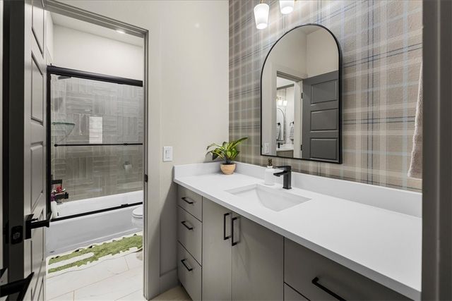 4304 Exeter Drive, Rogers, AR 72758