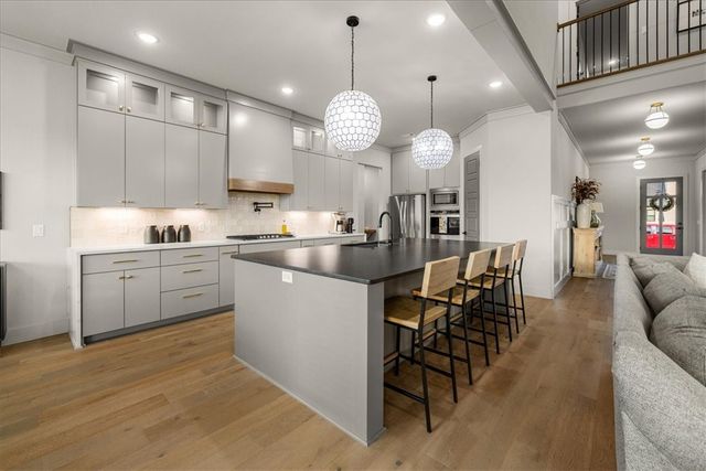 4304 Exeter Drive, Rogers, AR 72758