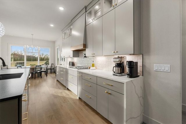 4304 Exeter Drive, Rogers, AR 72758