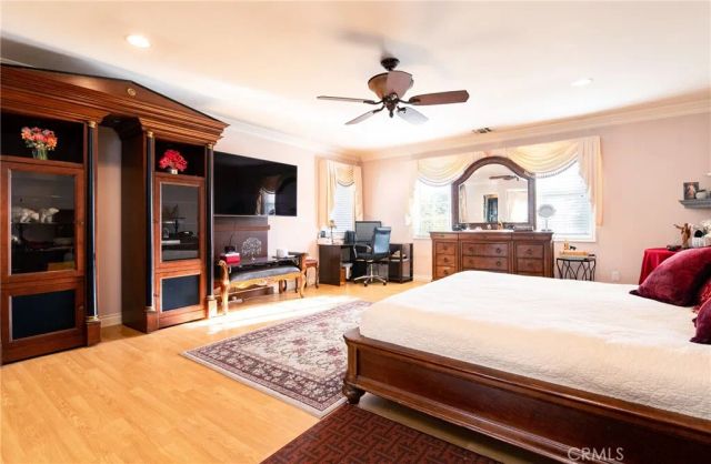 9356 Farm, Downey, CA 90241