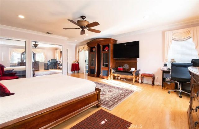 9356 Farm, Downey, CA 90241