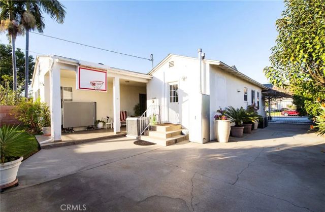 9356 Farm, Downey, CA 90241